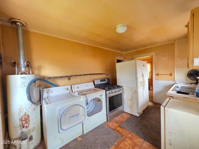 $55,000 | 105 Bornite Avenue, Bisbee, AZ 85603