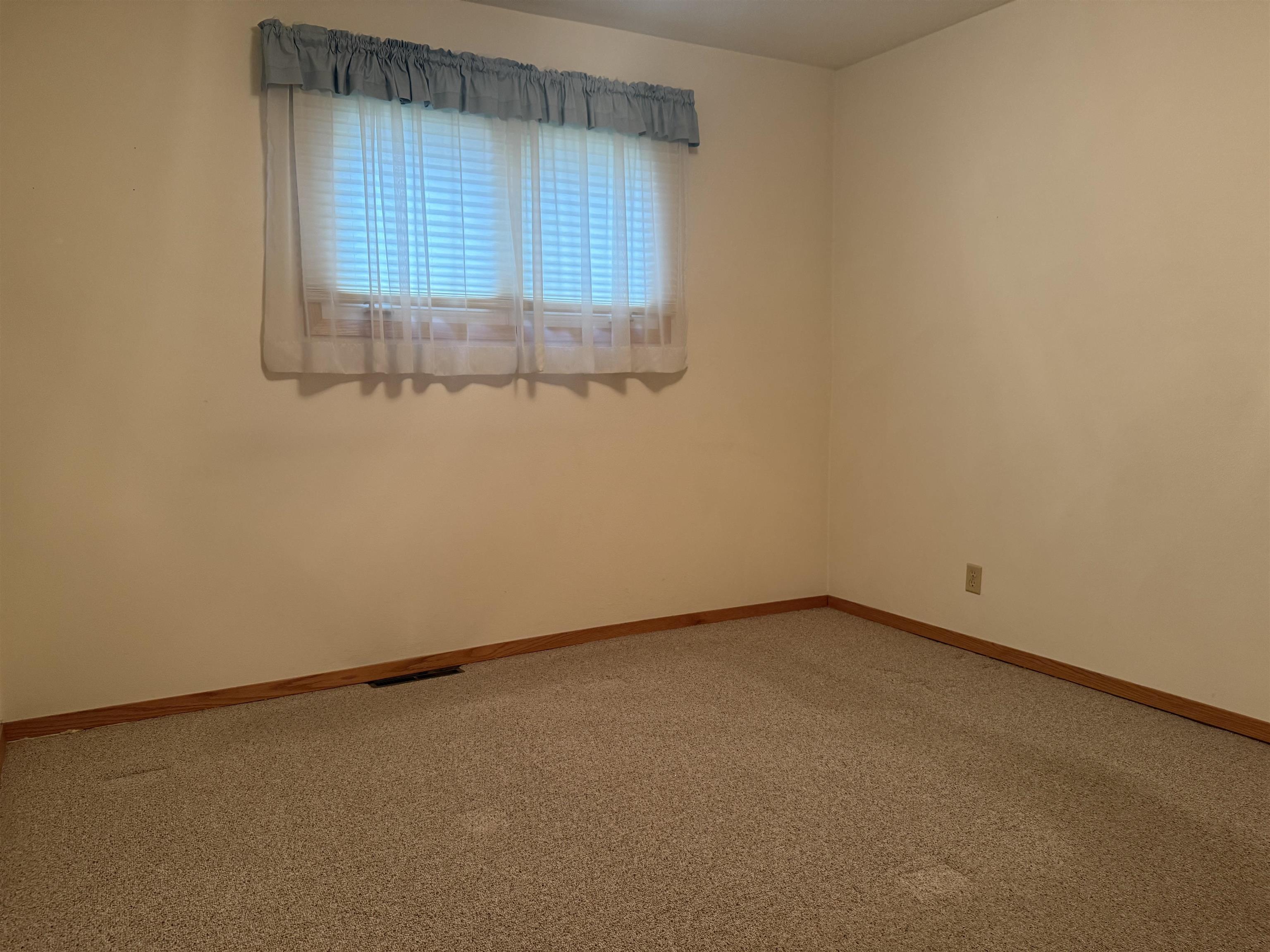 109 South 1st Street Avoca, WI 53506 - Photo 21 of 51