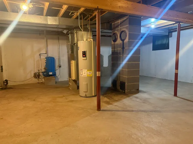 $235,000 | 109 South 1st Street, Avoca, WI 53506