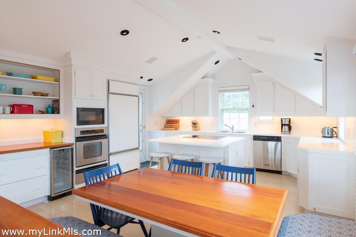 136 Miacomet Road Nantucket, MA 02554 - Photo 20 of 46 Gallery Image 20