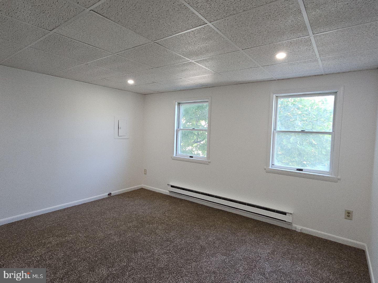 10 East Broad Street, Unit 2 Millville, NJ 08332 - Photo 13 of 33 an empty room with a window