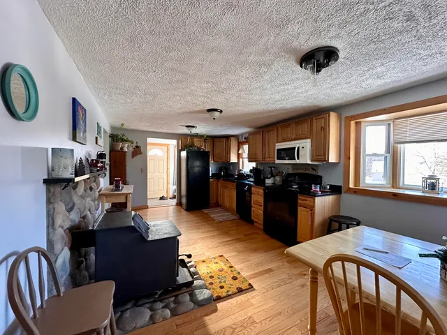 $199,000 | 22 Chase Avenue, Mexico, ME 04257