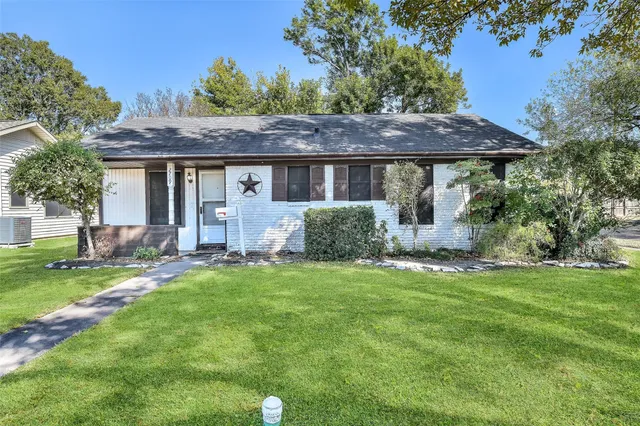 $179,900 | 2709 Hearne Drive, Pasadena, TX 77502
