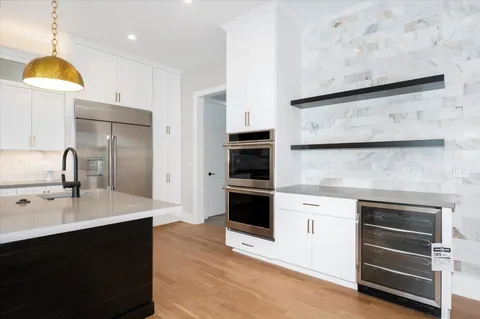 $1,660,000 | 964 Hillside Avenue, Elmhurst, IL 60126