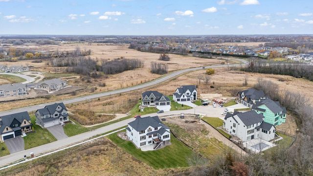 $2,000,000 | 1979 Leaping Deer Circle, Hamel, MN 55340