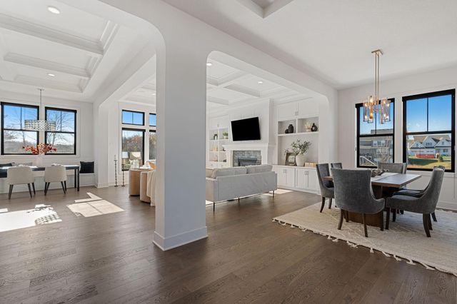 $2,000,000 | 1979 Leaping Deer Circle, Hamel, MN 55340