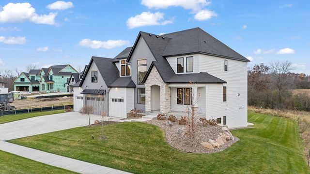 $2,000,000 | 1979 Leaping Deer Circle, Hamel, MN 55340