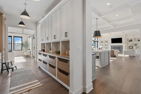 $2,000,000 | 1979 Leaping Deer Circle, Hamel, MN 55340