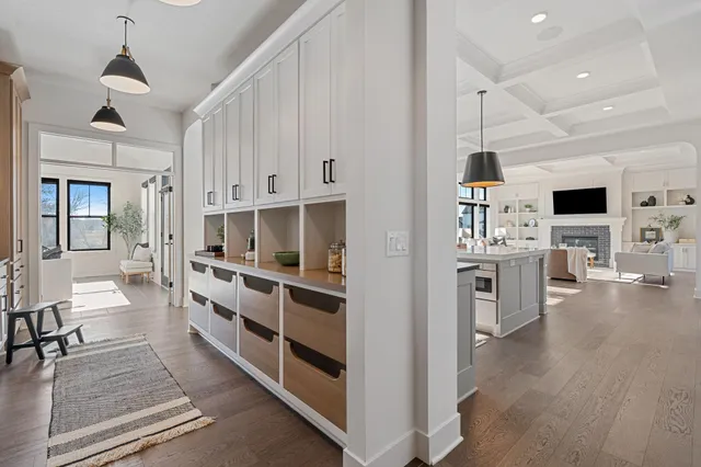 $2,000,000 | 1979 Leaping Deer Circle, Hamel, MN 55340