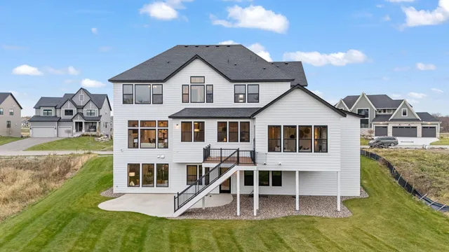 $2,000,000 | 1979 Leaping Deer Circle, Hamel, MN 55340