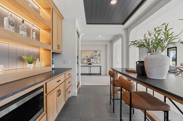 $2,000,000 | 1979 Leaping Deer Circle, Hamel, MN 55340