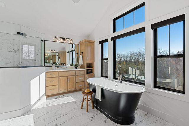 $2,000,000 | 1979 Leaping Deer Circle, Hamel, MN 55340