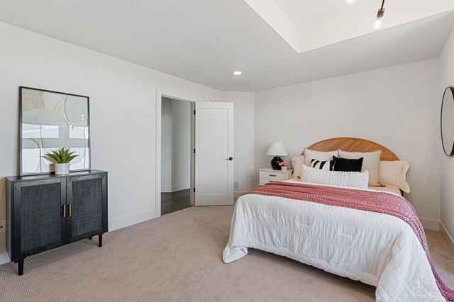 $2,000,000 | 1979 Leaping Deer Circle, Hamel, MN 55340