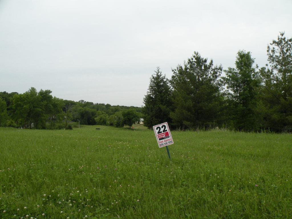 301 Drumlin Loop Ripon, WI 54971 - Photo 3 of 5