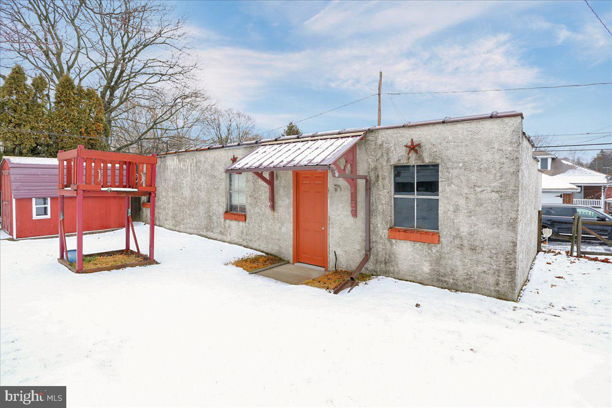 335 West Walnut Street Shillington, PA 19607 - Photo 4 of 30 Gallery Image 4
