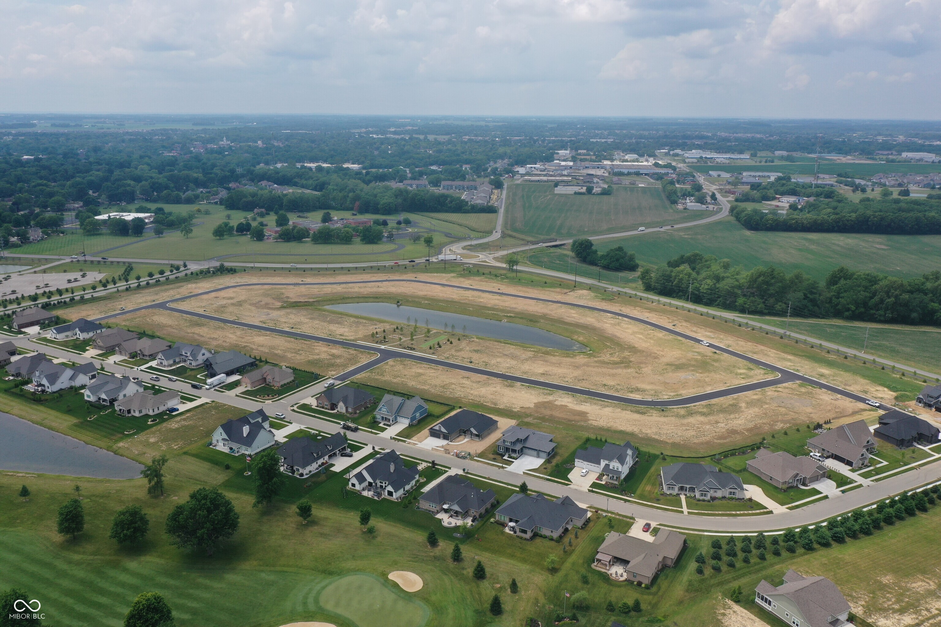 800 Beechtree Lane Franklin, IN 46131 - Photo 3 of 32