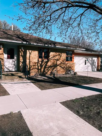 $260,000 | 414 Park Street, Jackson, MN 56143