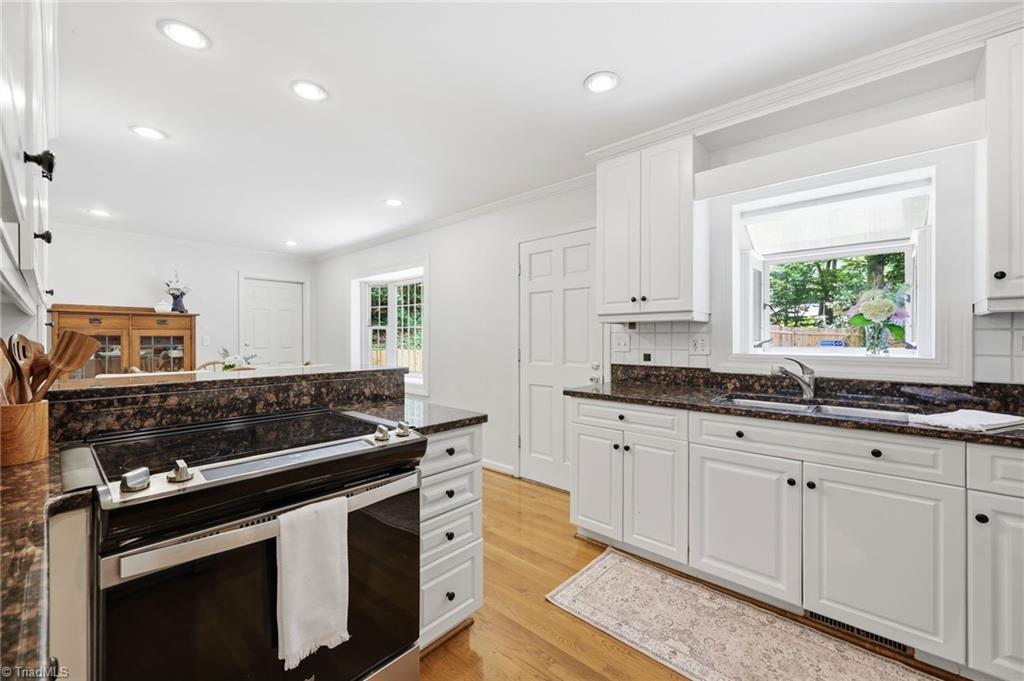 608 Alpine Road Winston-Salem, NC 27104 - Photo 15 of 41