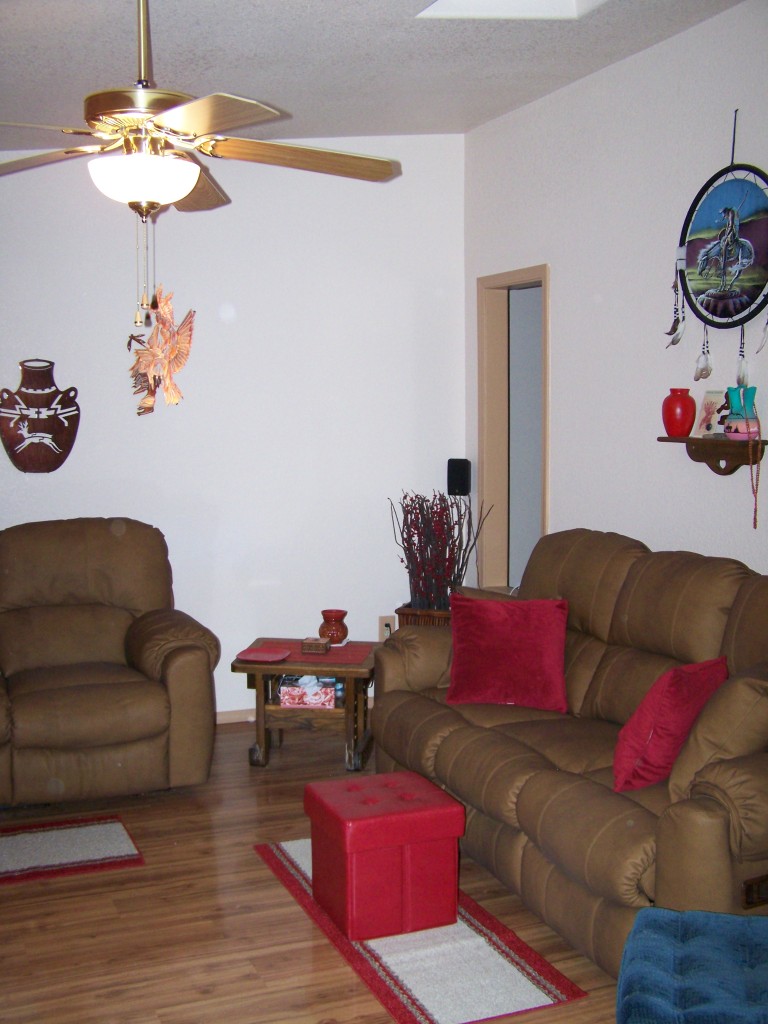 9287 Stillwater Road Redding, CA 96002 - Photo 4 of 12 family room
