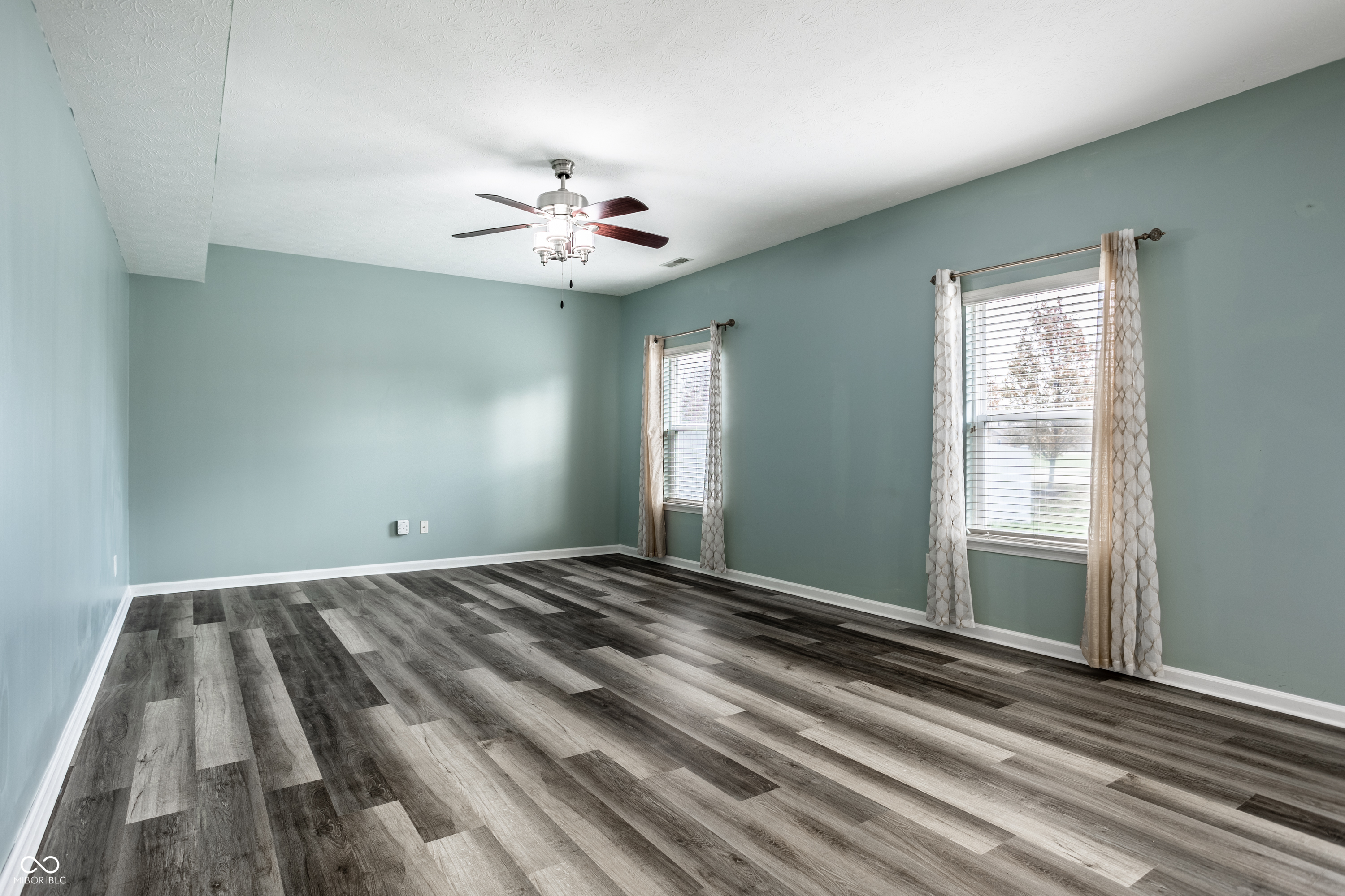 12435 Schoolhouse Road Fishers, IN 46037 - Photo 35 of 46