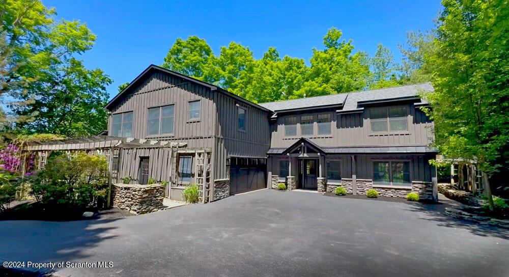 107 Craig Road Dalton, PA 18414 - Photo 1 of 38 Gallery Image 1