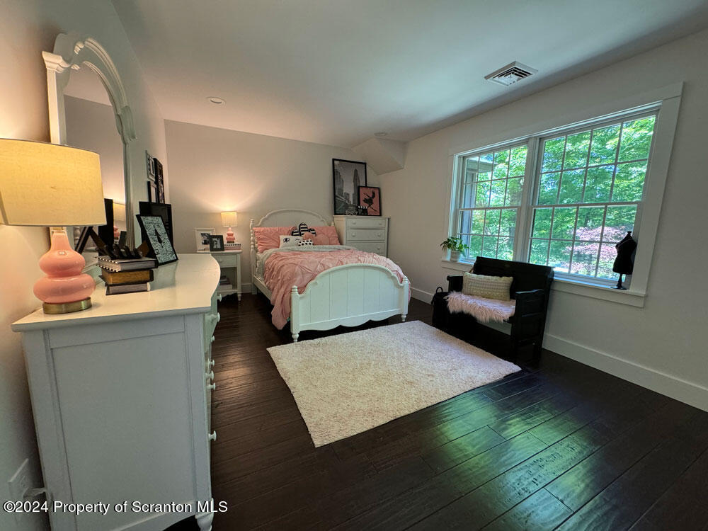 107 Craig Road Dalton, PA 18414 - Photo 23 of 38 Gallery Image 23