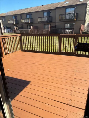$4,000 | 100 Daly Boulevard, Unit 709, Oceanside, NY 11572