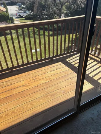 $4,000 | 100 Daly Boulevard, Unit 709, Oceanside, NY 11572