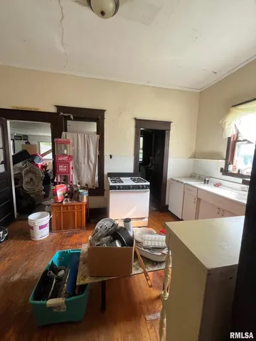 $39,900 | 503 East Poplar Street, West Frankfort, IL 62896