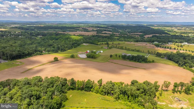 $850,000 | 12775 Barnett Drive, Mount Airy, MD 21771