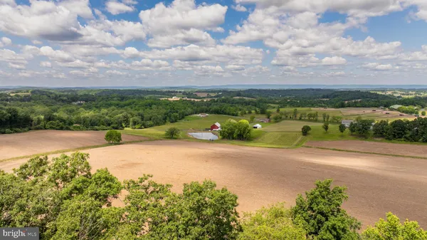 $850,000 | 12775 Barnett Drive, Mount Airy, MD 21771