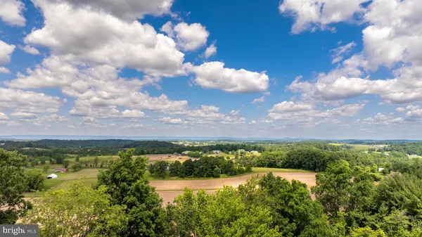 $850,000 | 12775 Barnett Drive, Mount Airy, MD 21771