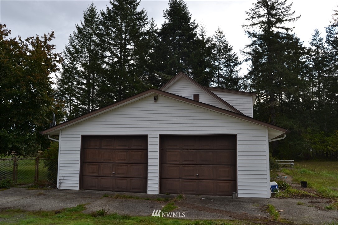 13423 West Cloquallum Road Elma, WA 98541 - Photo 3 of 19 Gallery Image 3
