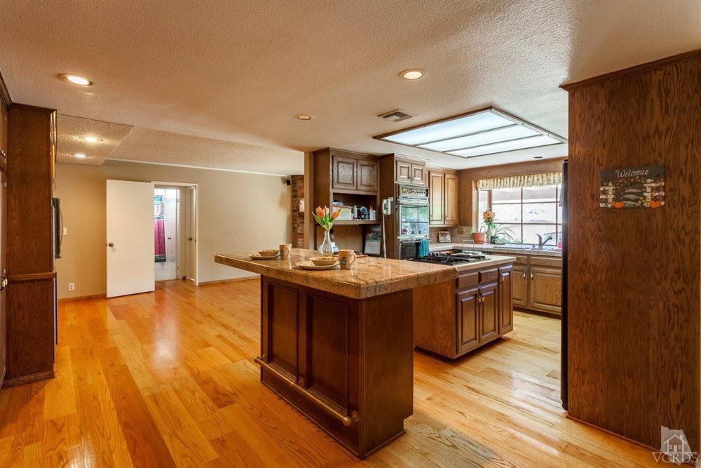1230 Rambling Road Simi Valley, CA 93065 - Photo 9 of 78 Additional Photo