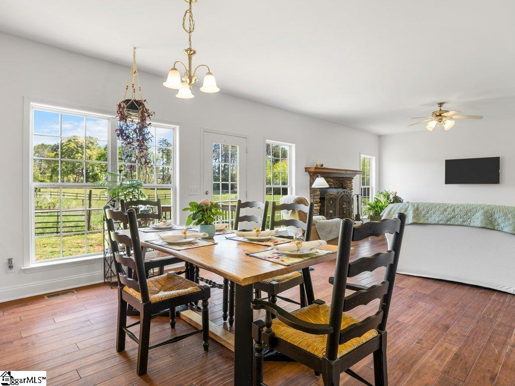 510 Cole Road Campobello, SC 29322 - Photo 18 of 48