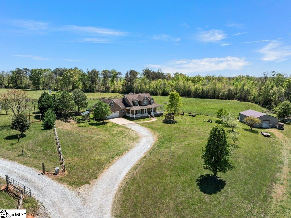 510 Cole Road Campobello, SC 29322 - Photo 2 of 48