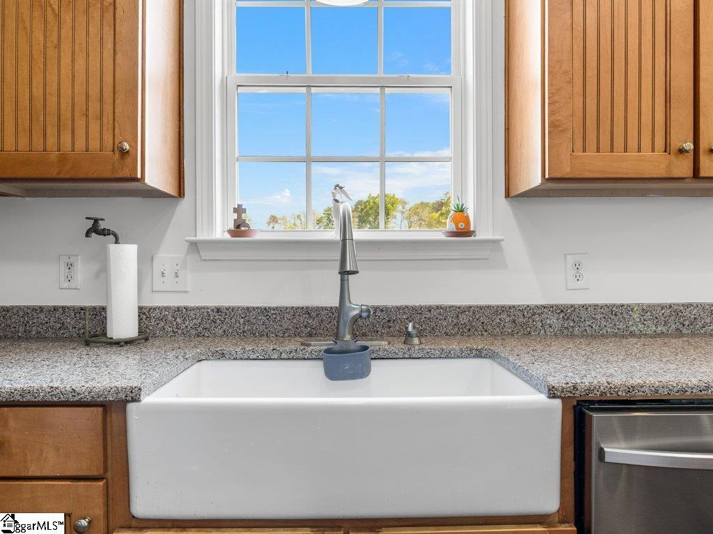 510 Cole Road Campobello, SC 29322 - Photo 23 of 48