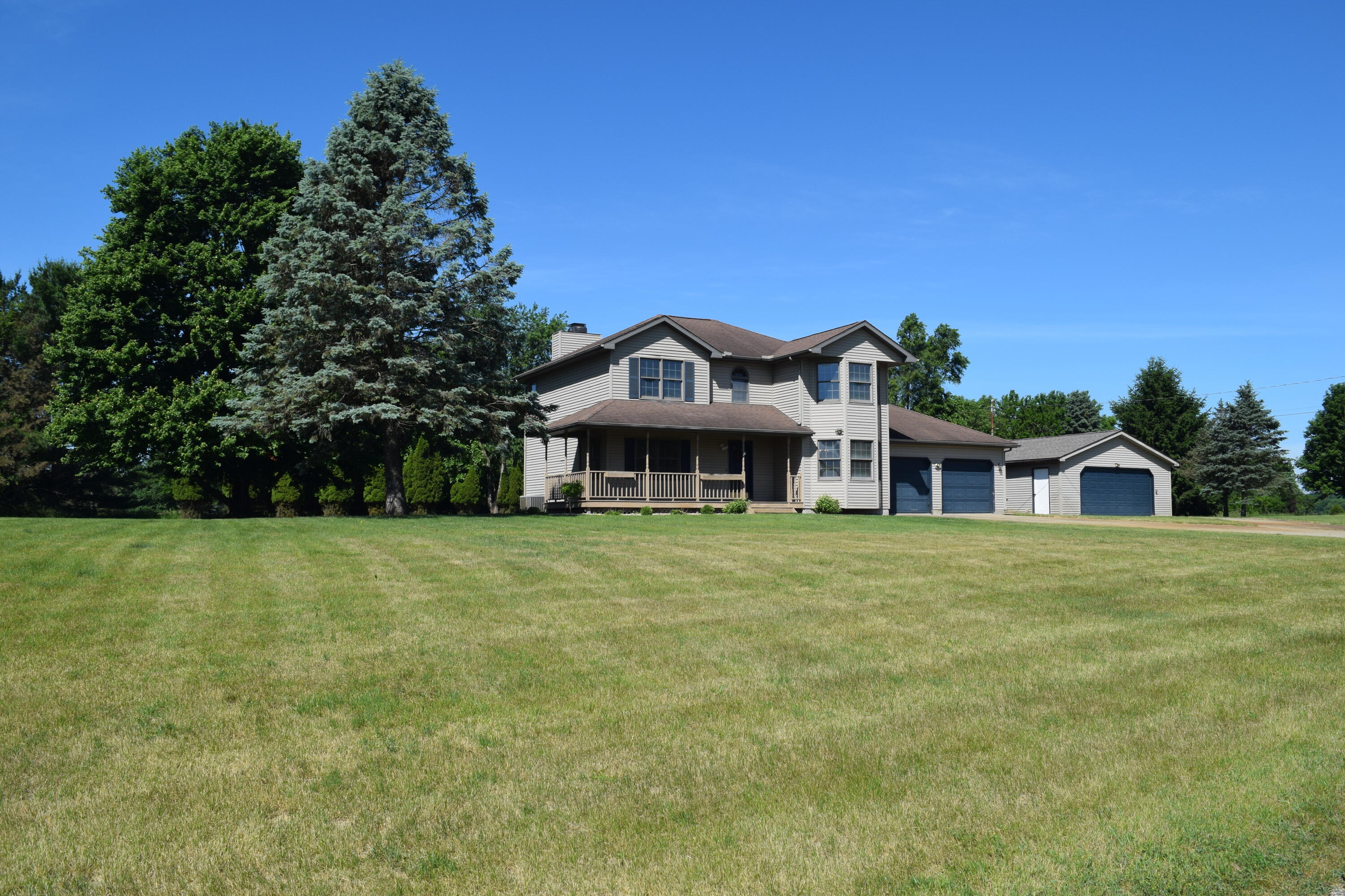252 Adolph Shores Road Coldwater, MI 49036 - Photo 3 of 33 DSC_0071