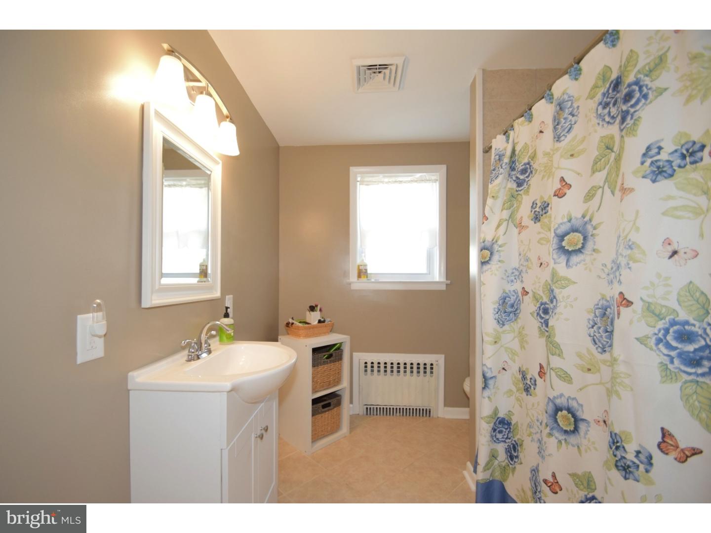 3271 Coventryville Road Pottstown, PA 19465 - Photo 14 of 21 Bathroom