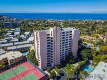 $5,800 | 2500 Torrey Pines Road, Unit 402, La Jolla, CA 92037