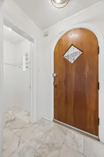 $250,000 | 10141 South Rhodes Avenue, Chicago, IL 60628
