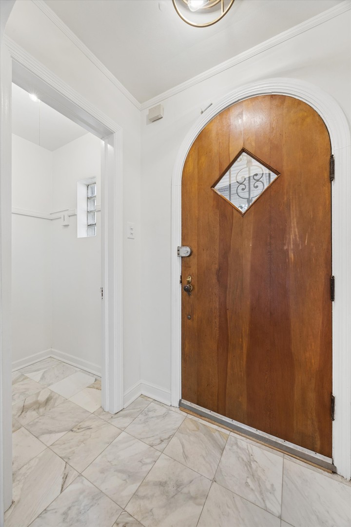 10141 South Rhodes Avenue Chicago, IL 60628 - Photo 2 of 19