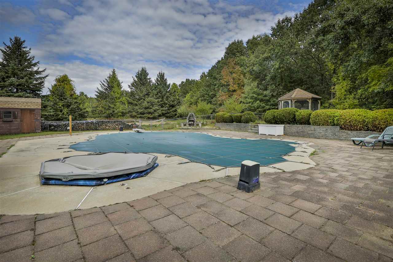 41 Gardners Grove Road Belmont, NH 03220 - Photo 2 of 40