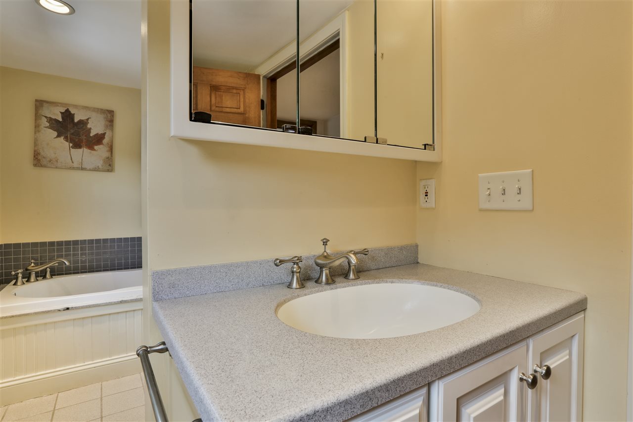 41 Gardners Grove Road Belmont, NH 03220 - Photo 34 of 40