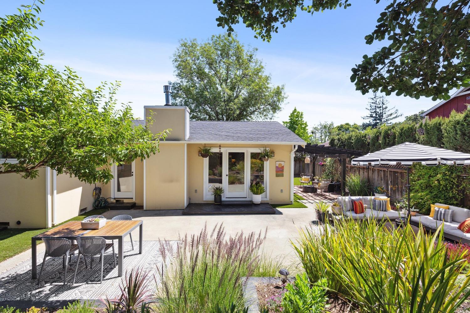 340 Ironstone Court San Rafael, CA 94903 - Photo 24 of 48