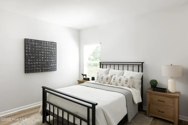 $316,625 | 613 South Squires Run Lane, Richlands, NC 28574