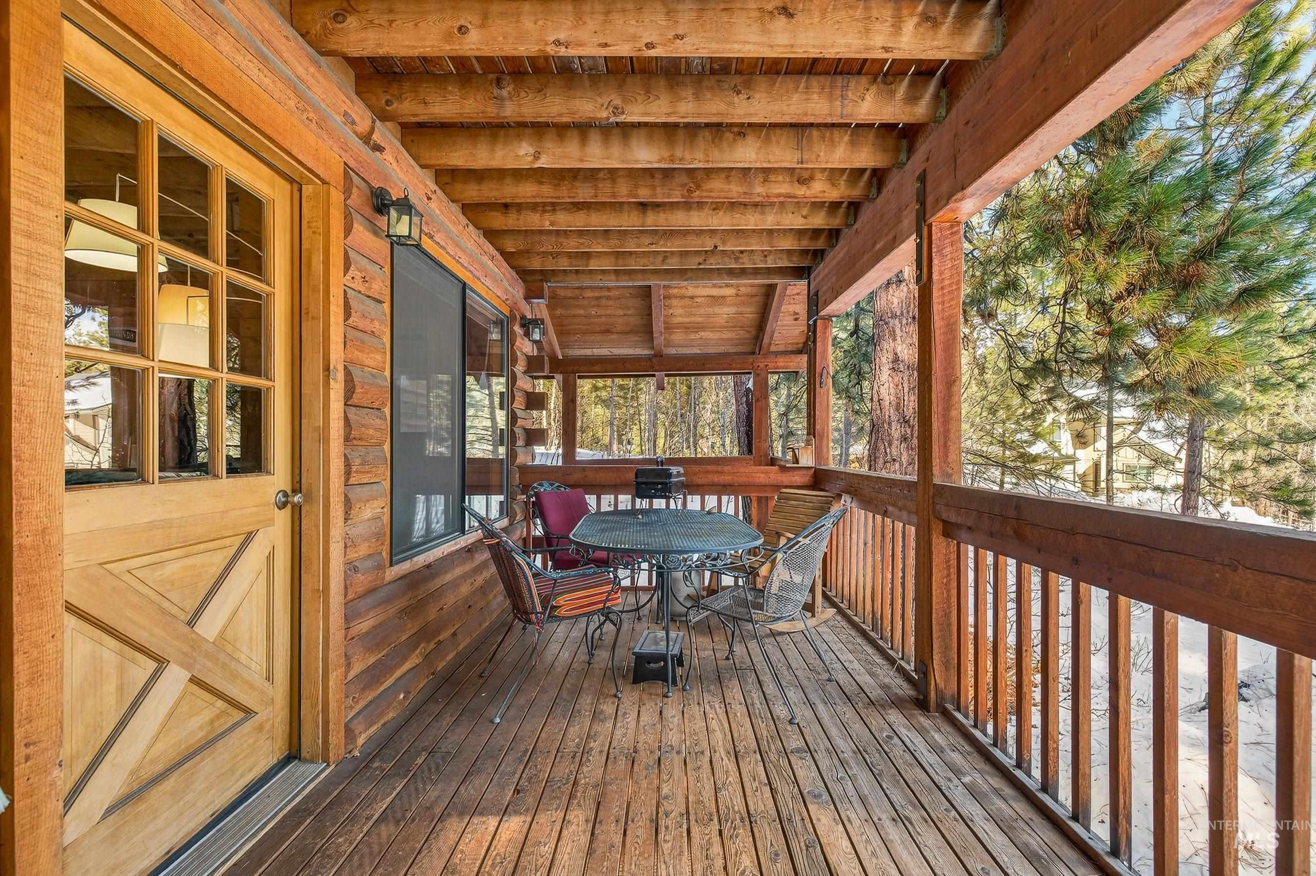441 Allen Avenue McCall, ID 83638 - Photo 20 of 46 Deck with outdoor dining area