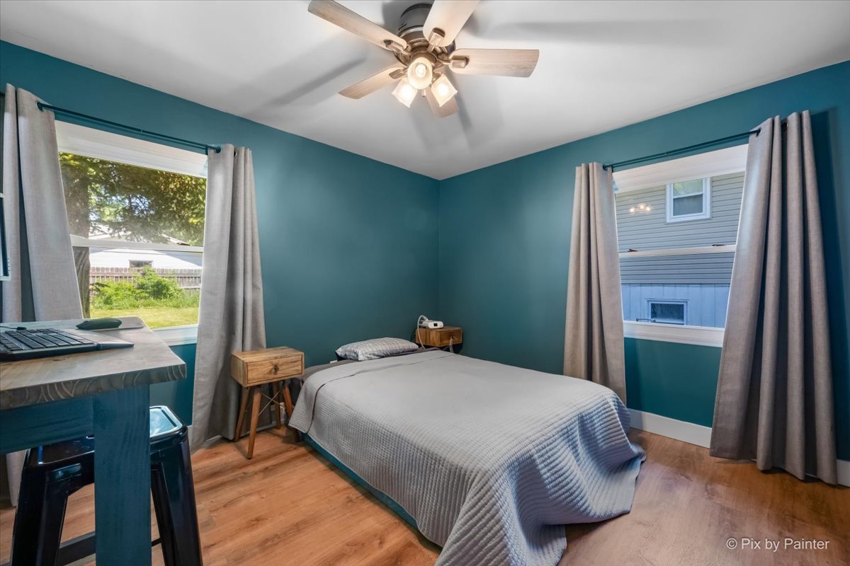 1820 Forrest Boulevard St. Charles, IL 60174 - Photo 10 of 30
