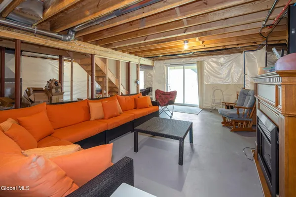 $499,900 | 33 Joshua Place, Bethlehem, NY 12077