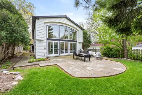 $1,298,000 | 881 Marion Avenue, Highland Park, IL 60035